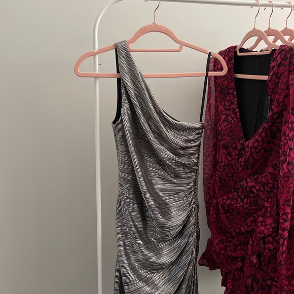 PROM dress - Picture 1 of 3